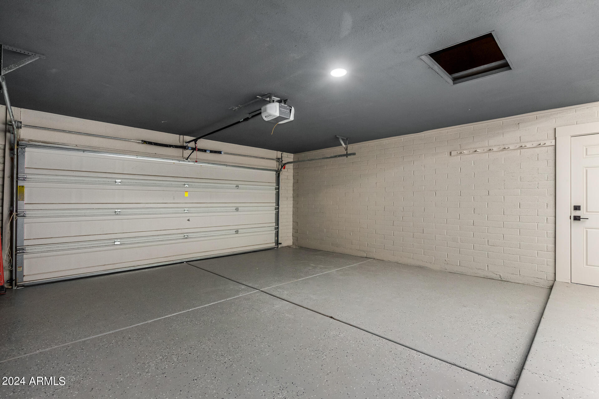 1734 West Banff Ln. Phoenix, AZ 85023 - Photo 27 of 44 0041-39 - Banff