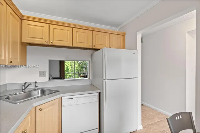 $103,000 | 8400 Lagos De Campo Boulevard, Unit 312, Tamarac, FL 33321