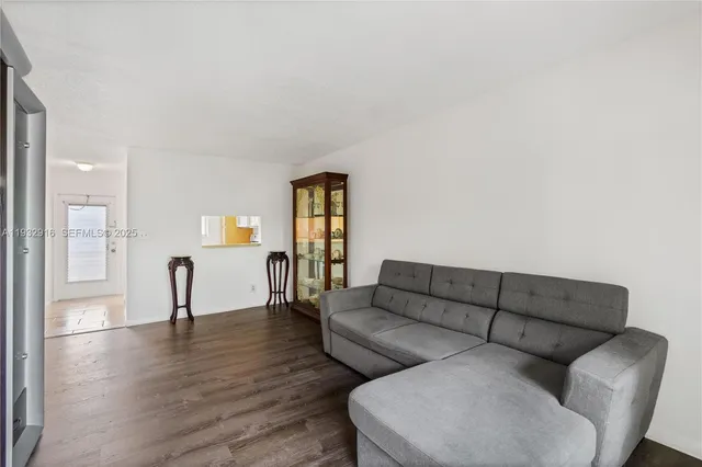 $103,000 | 8400 Lagos De Campo Boulevard, Unit 312, Tamarac, FL 33321