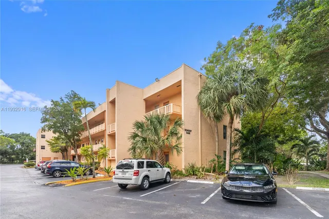 $103,000 | 8400 Lagos De Campo Boulevard, Unit 312, Tamarac, FL 33321