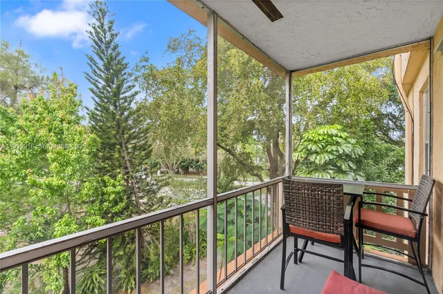 $103,000 | 8400 Lagos De Campo Boulevard, Unit 312, Tamarac, FL 33321