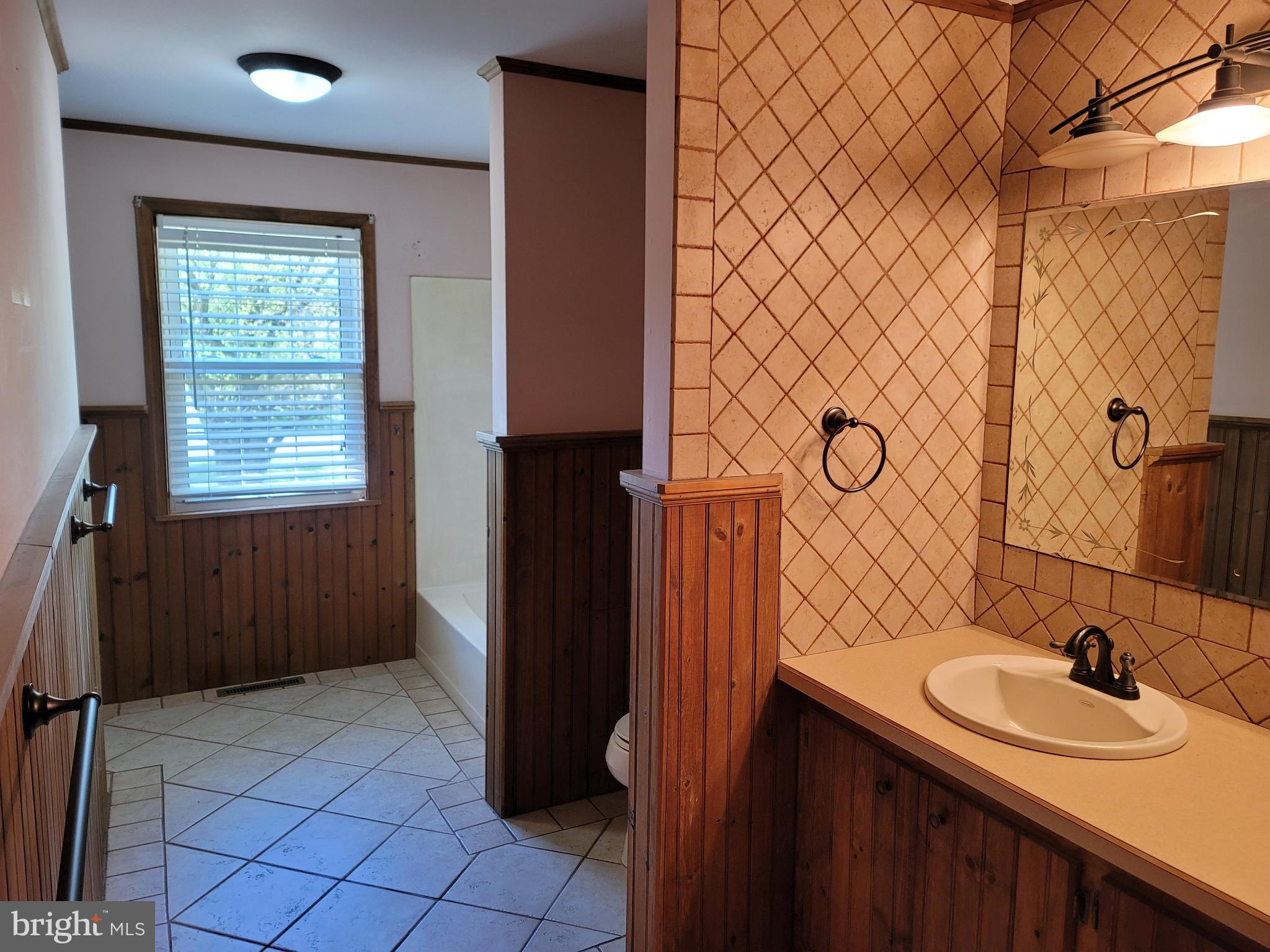 215 Church Road Medford, NJ 08055 - Photo 14 of 27