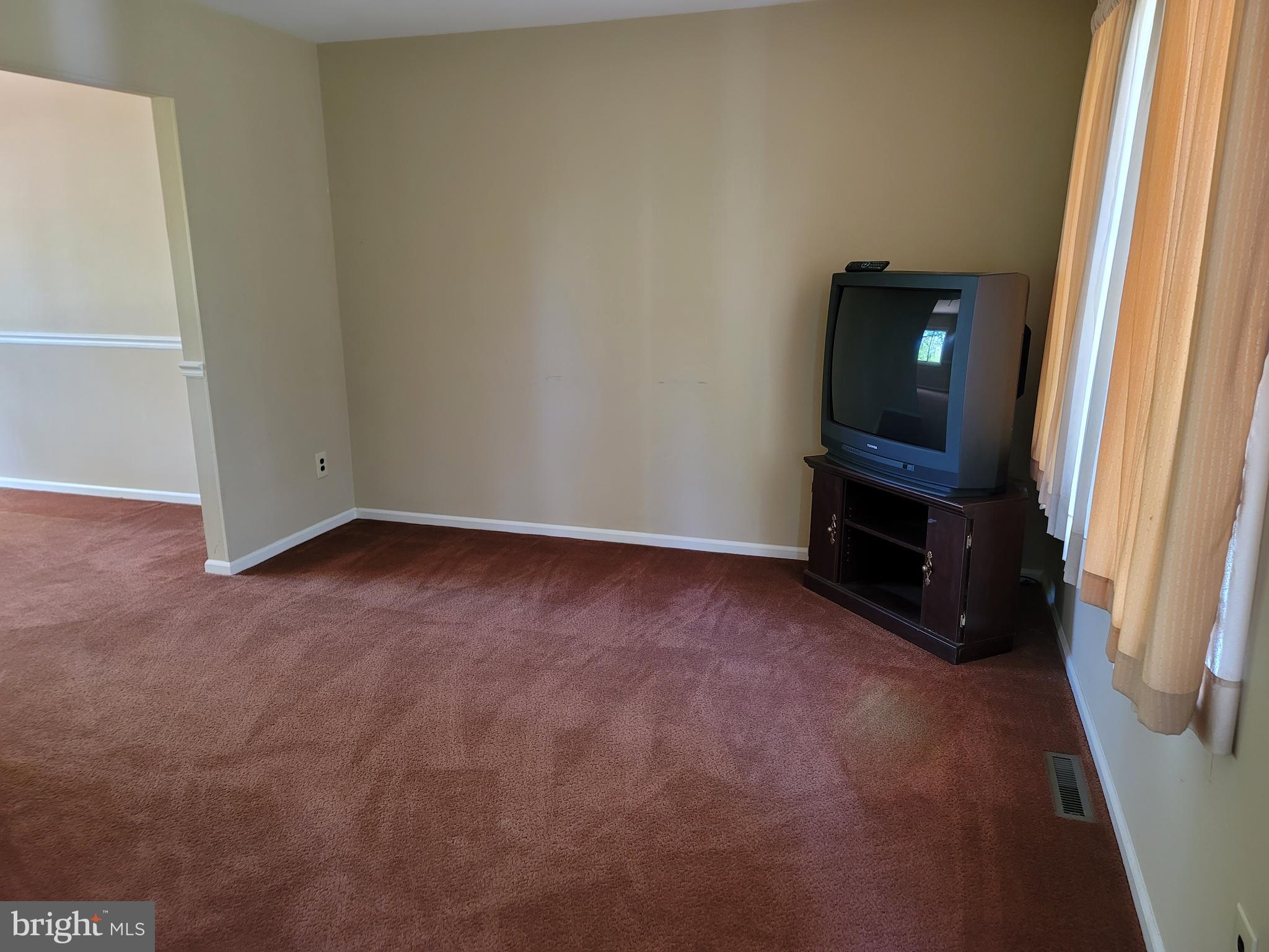 215 Church Road Medford, NJ 08055 - Photo 4 of 27