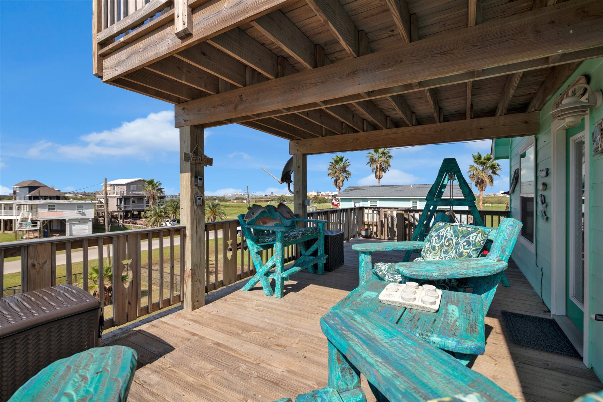 422 Jettyview Road Freeport, TX 77541 - Photo 20 of 37 a view of a chairs and table in patio