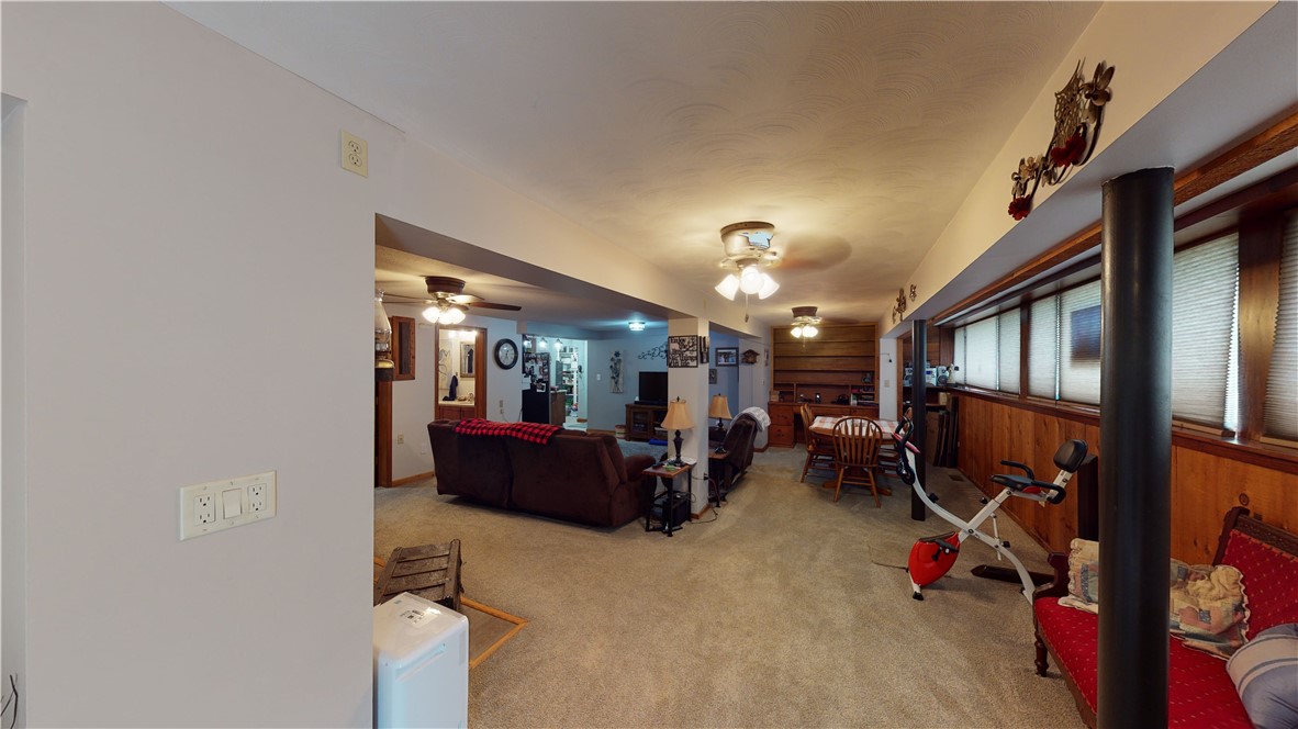 2427 East 1900 North Road Moweaqua, IL 62550 - Photo 17 of 27 Gallery Image 17