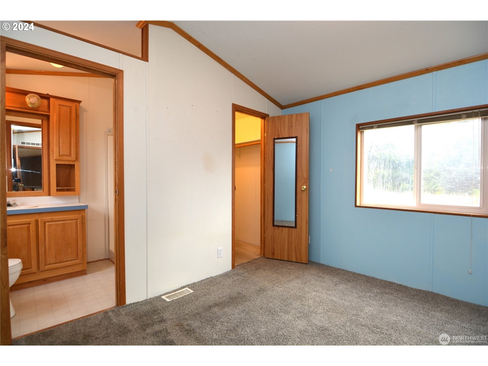 196 Jacobson Road Cathlamet, WA 98612 - Photo 17 of 29 Gallery Image 17