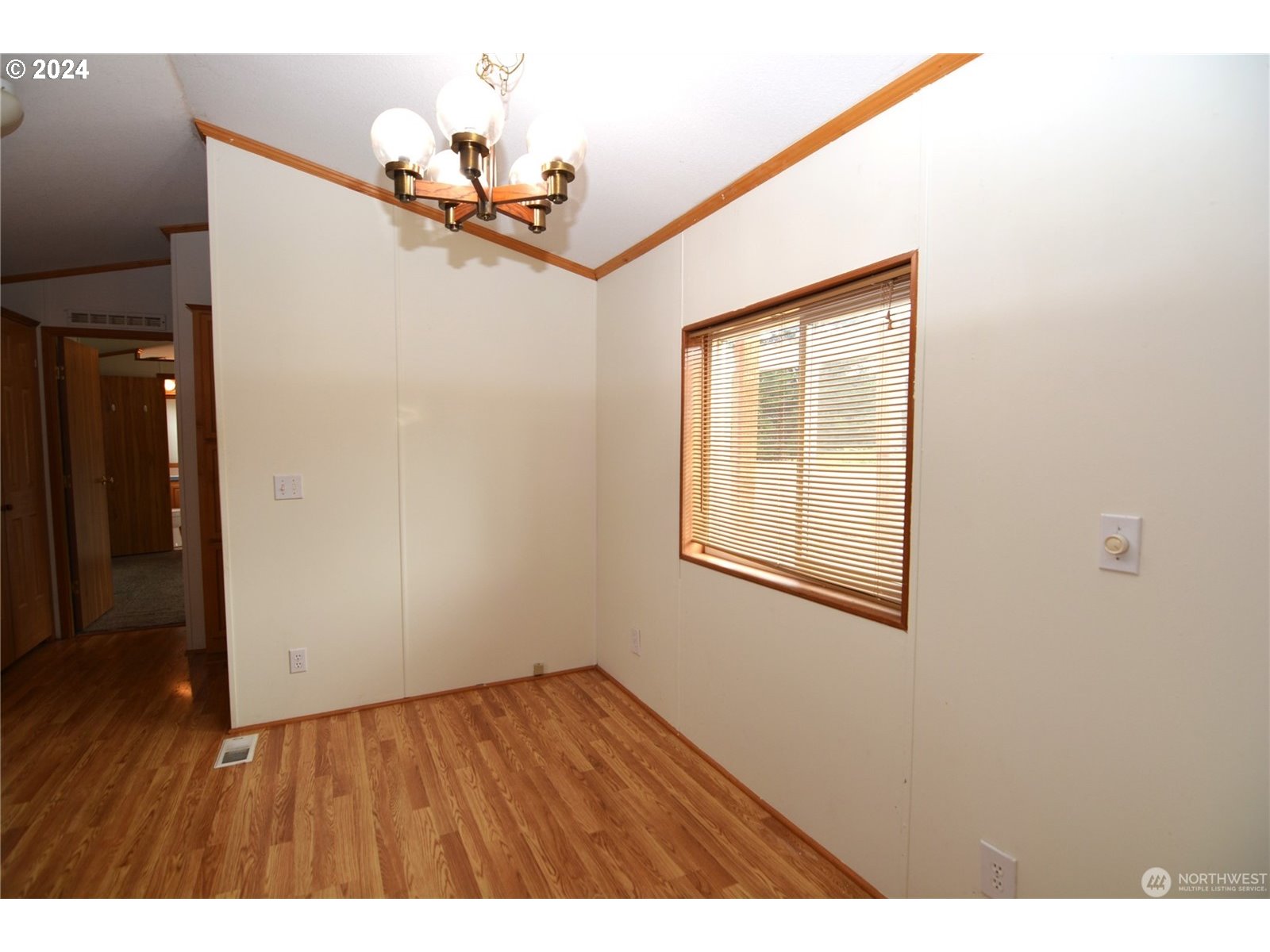 196 Jacobson Road Cathlamet, WA 98612 - Photo 8 of 29 Gallery Image 8