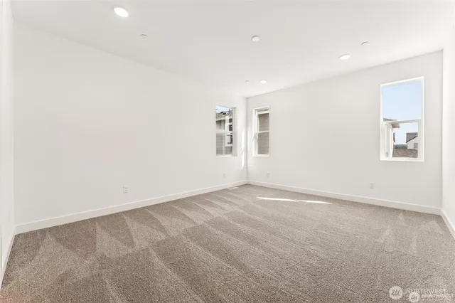 $749,990 | 13937 181 Street East, Unit 8, Puyallup, WA 98374