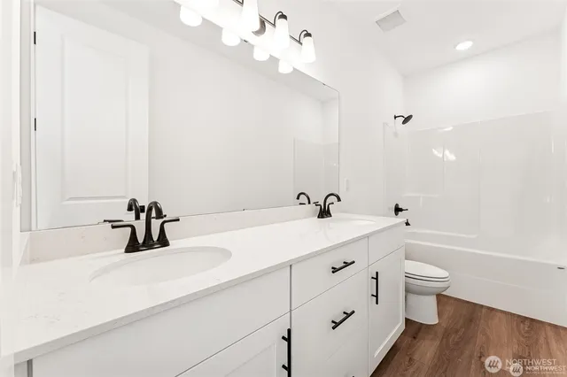 $749,990 | 13937 181 Street East, Unit 8, Puyallup, WA 98374