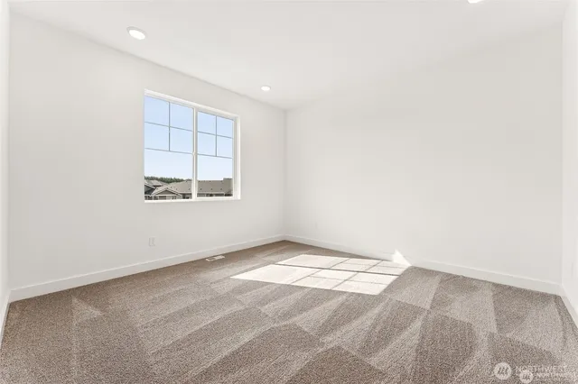 $749,990 | 13937 181 Street East, Unit 8, Puyallup, WA 98374