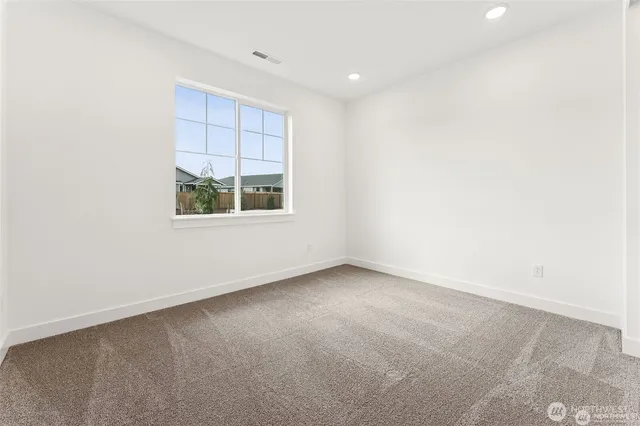 $749,990 | 13937 181 Street East, Unit 8, Puyallup, WA 98374