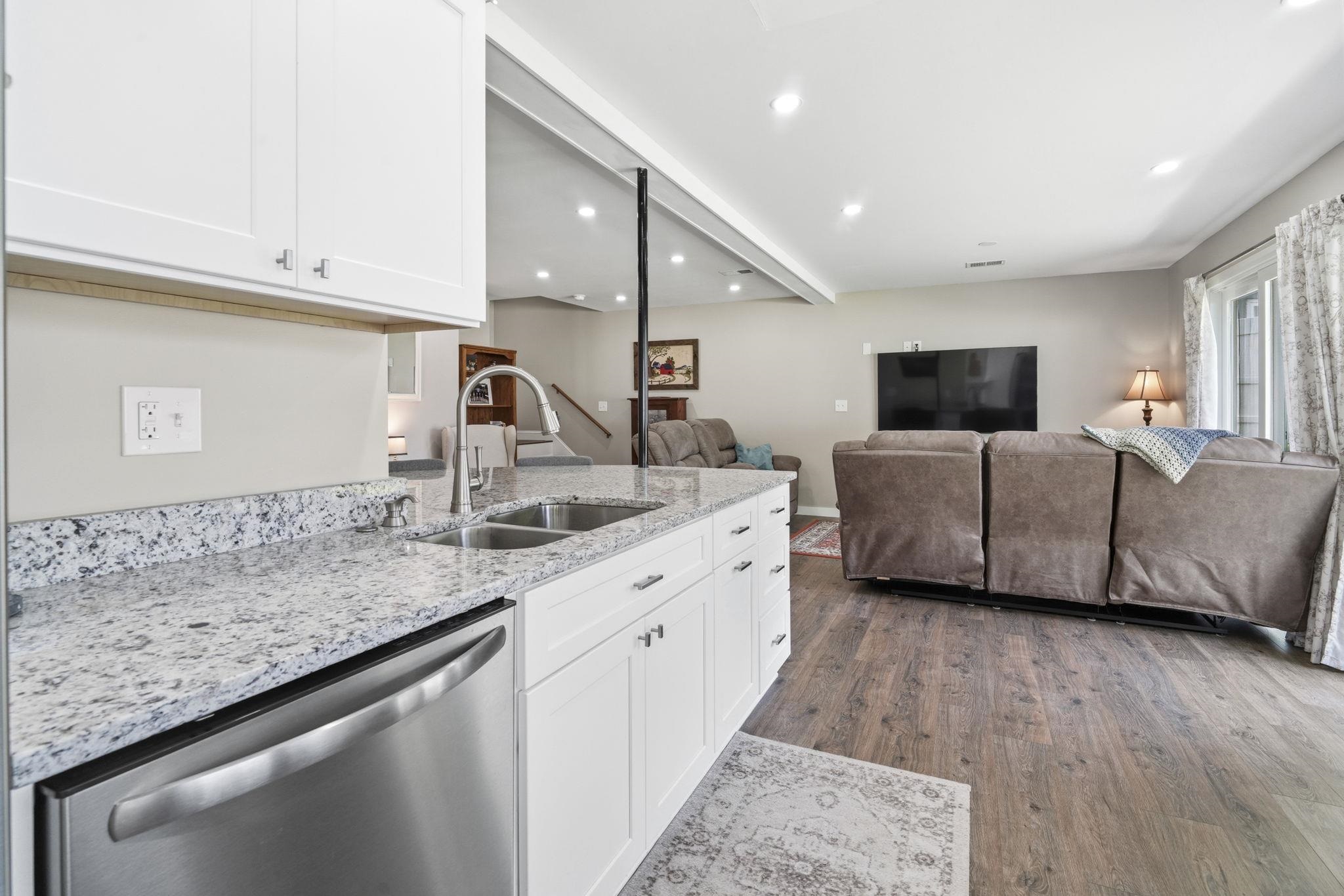 1406 Winddrift Court Surfside Beach, SC 29575 - Photo 23 of 46