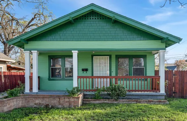 $380,000 | 526 Redwood Avenue, Sacramento, CA 95815