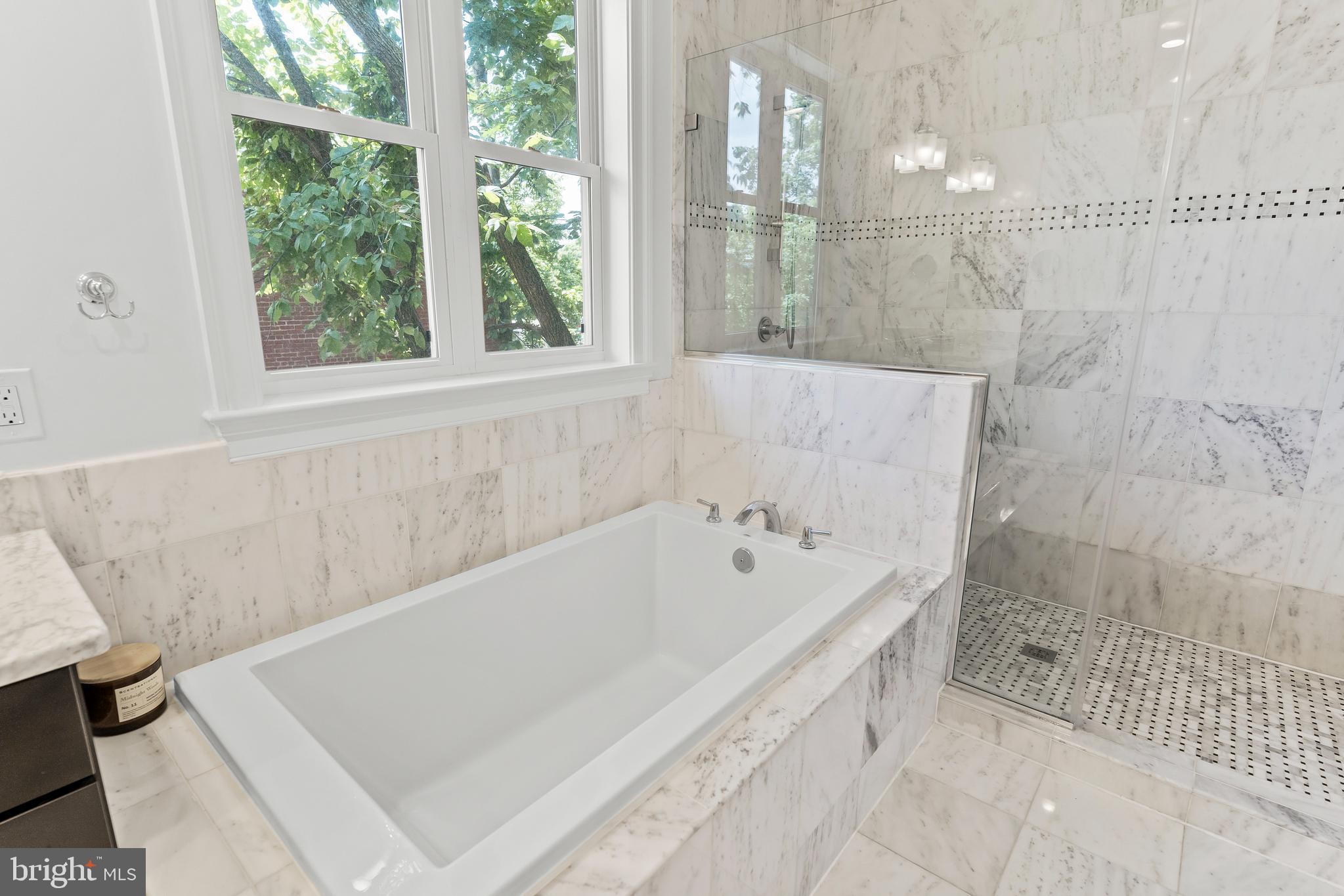 1533 East Capitol Street Southeast Washington, DC 20003 - Photo 33 of 54