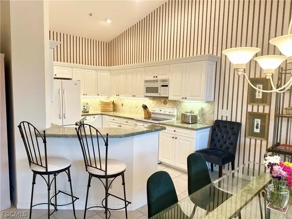 $7,200 | 27080 Lake Harbor Court, Unit 202, Bonita Springs, FL 34134