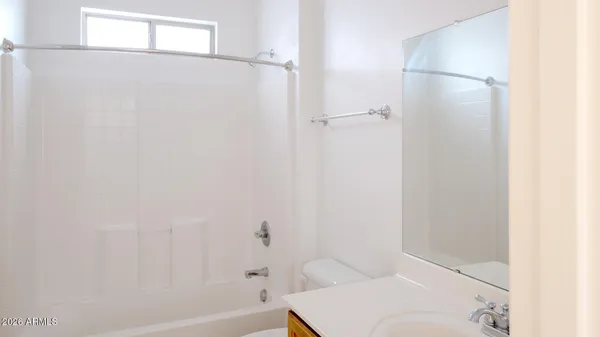 $2,400 | 4356 East Sack Drive, Phoenix, AZ 85050