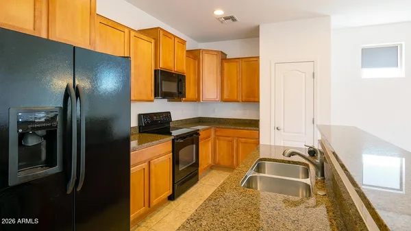 $2,400 | 4356 East Sack Drive, Phoenix, AZ 85050