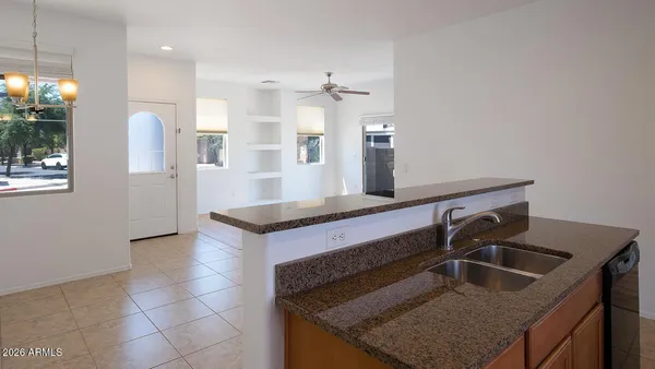 $2,400 | 4356 East Sack Drive, Phoenix, AZ 85050