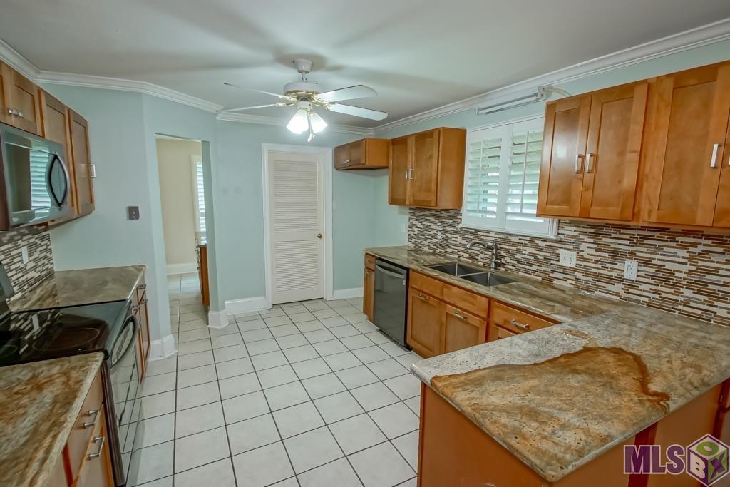 440 Chesterfield Drive Baton Rouge, LA 70815 - Photo 4 of 27