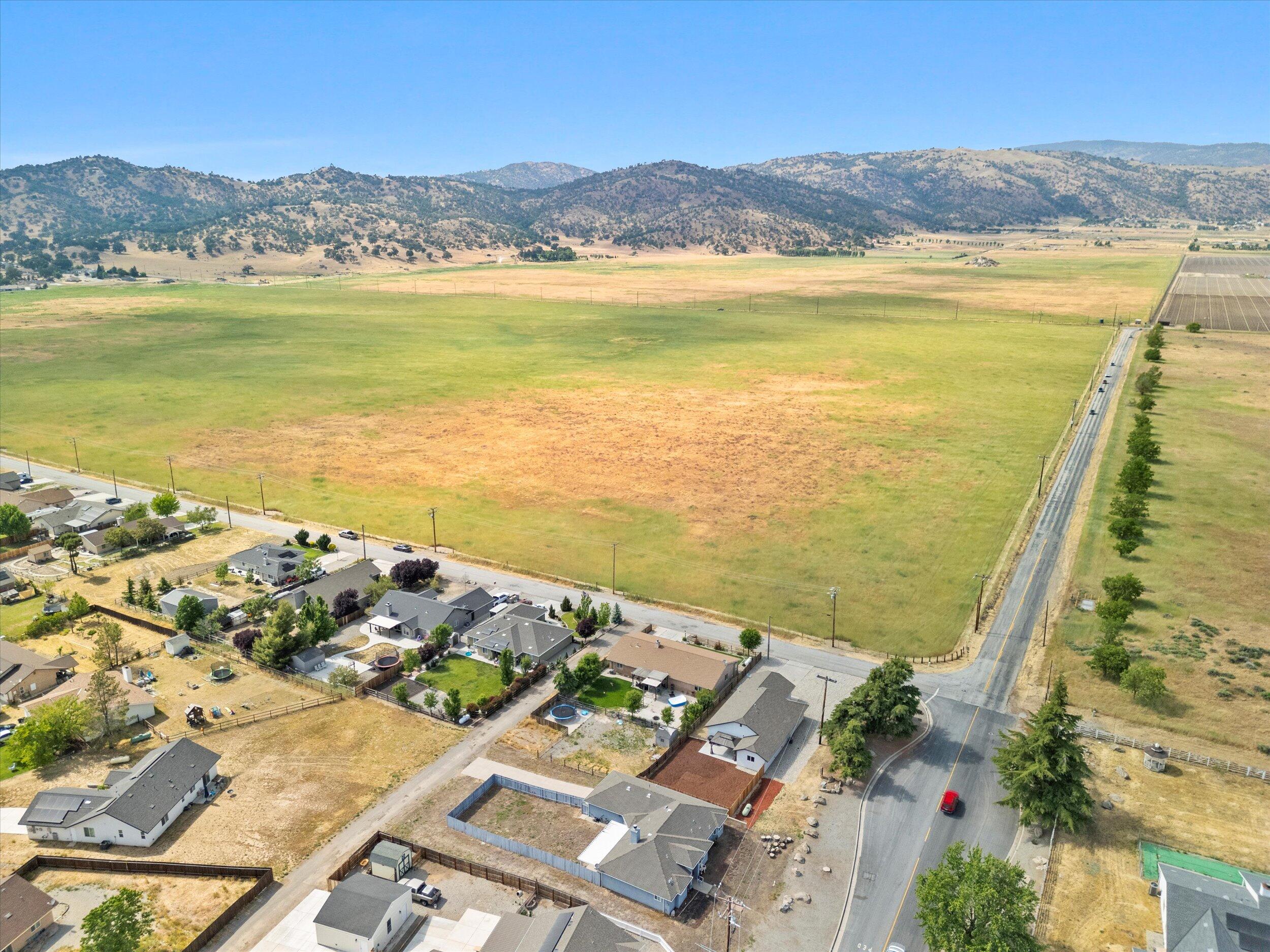 27800 Crofun Road Tehachapi, CA 93561 - Photo 8 of 16 09-Illuminate Photography - 27800 Crofun