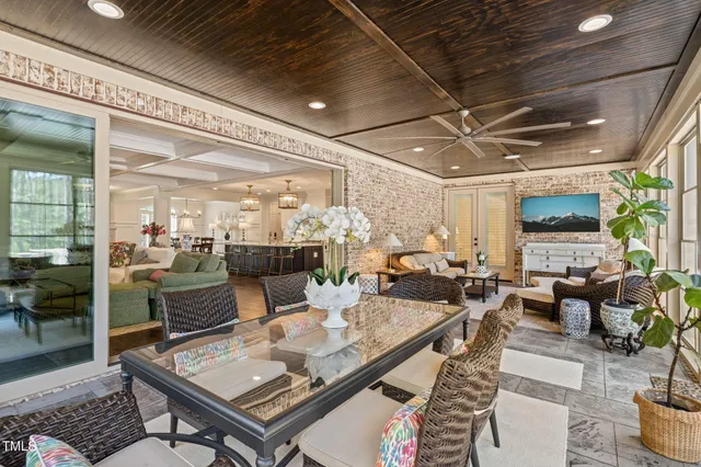 $2,100,000 | 120 Lu Tom Lane, Wendell, NC 27591