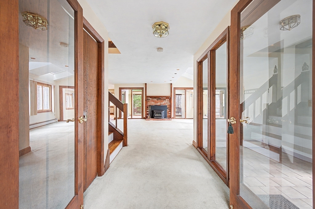 215 North Street Upton, MA 01568 - Photo 16 of 38