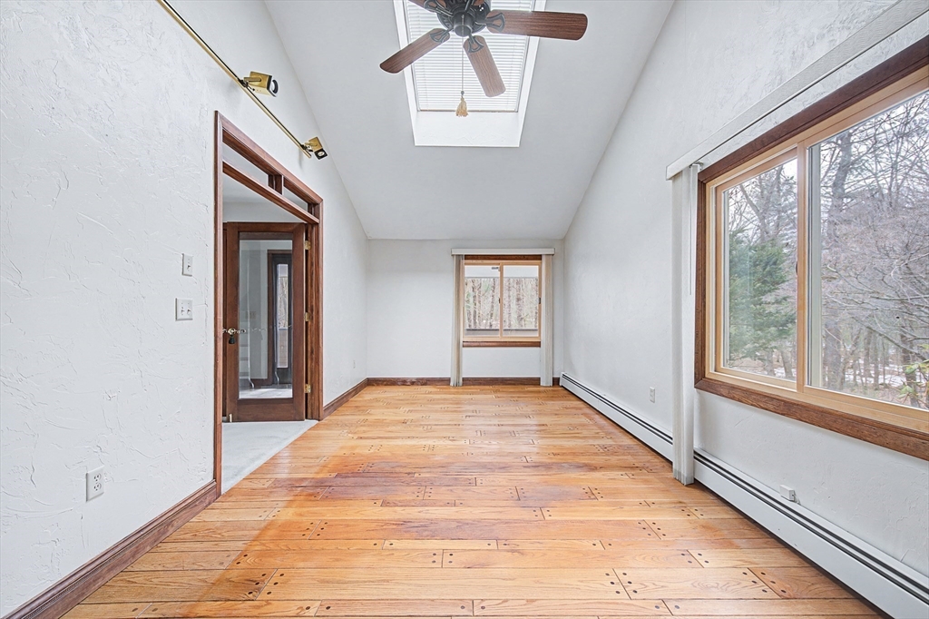 215 North Street Upton, MA 01568 - Photo 18 of 38