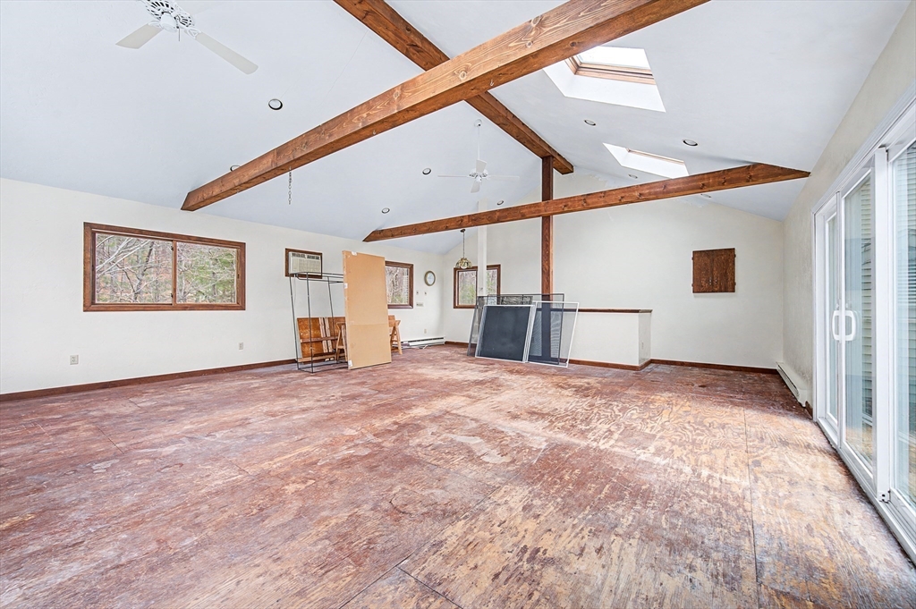 215 North Street Upton, MA 01568 - Photo 21 of 38