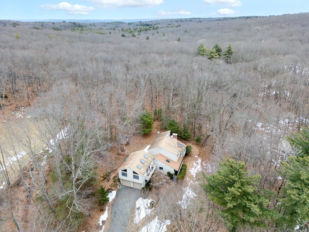 215 North Street Upton, MA 01568 - Photo 35 of 38