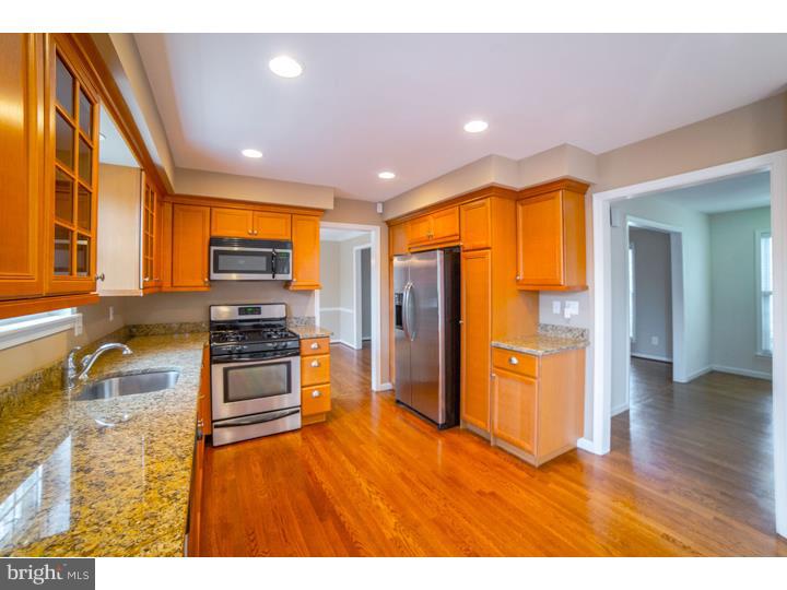 289 Sugartown Road Radnor, PA 19087 - Photo 8 of 24