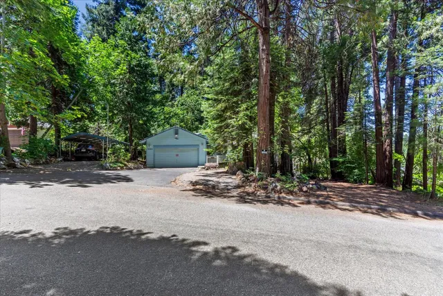 $345,000 | 3205 Castlewood Circle, Pollock Pines, CA 95726