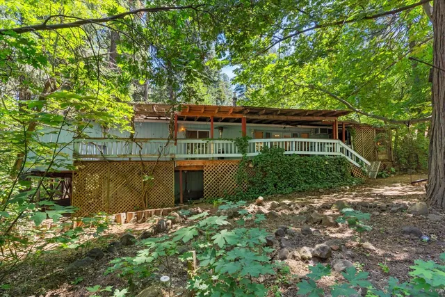 $345,000 | 3205 Castlewood Circle, Pollock Pines, CA 95726