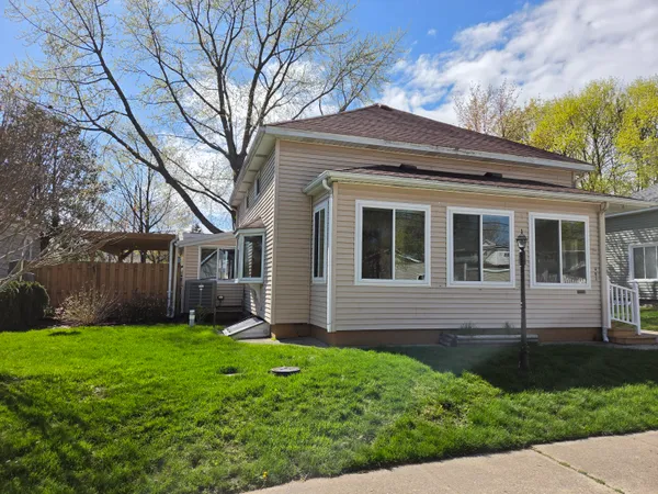 $259,000 | 603 New William Street, Ludington, MI 49431