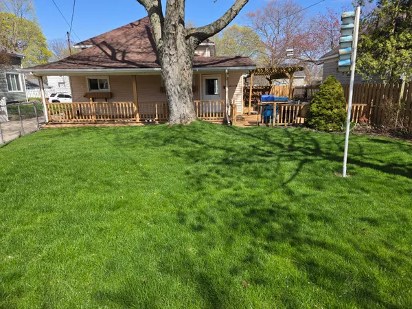 $259,000 | 603 New William Street, Ludington, MI 49431