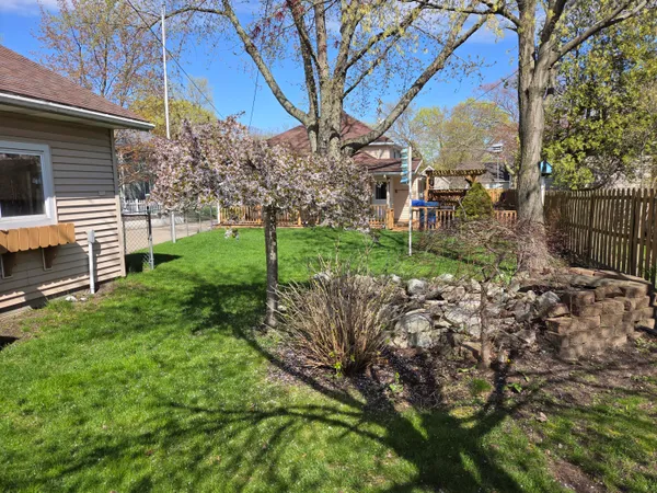 $259,000 | 603 New William Street, Ludington, MI 49431