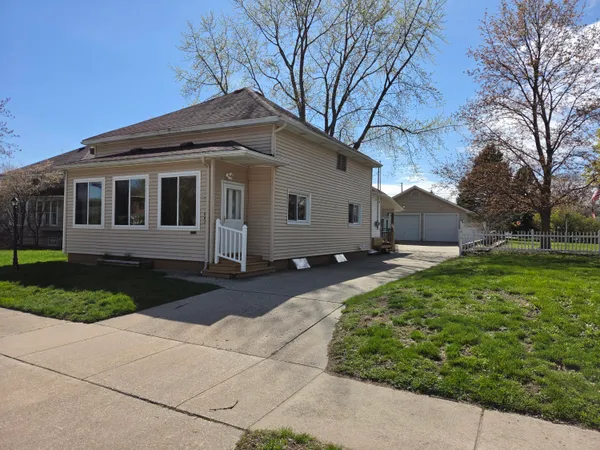 $259,000 | 603 New William Street, Ludington, MI 49431