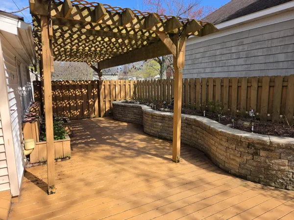 $259,000 | 603 New William Street, Ludington, MI 49431
