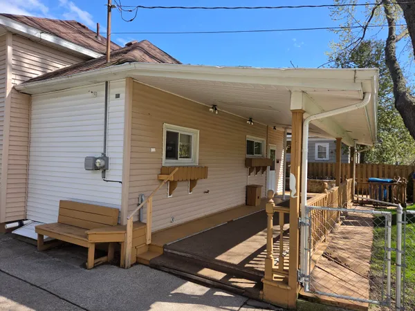 $259,000 | 603 New William Street, Ludington, MI 49431