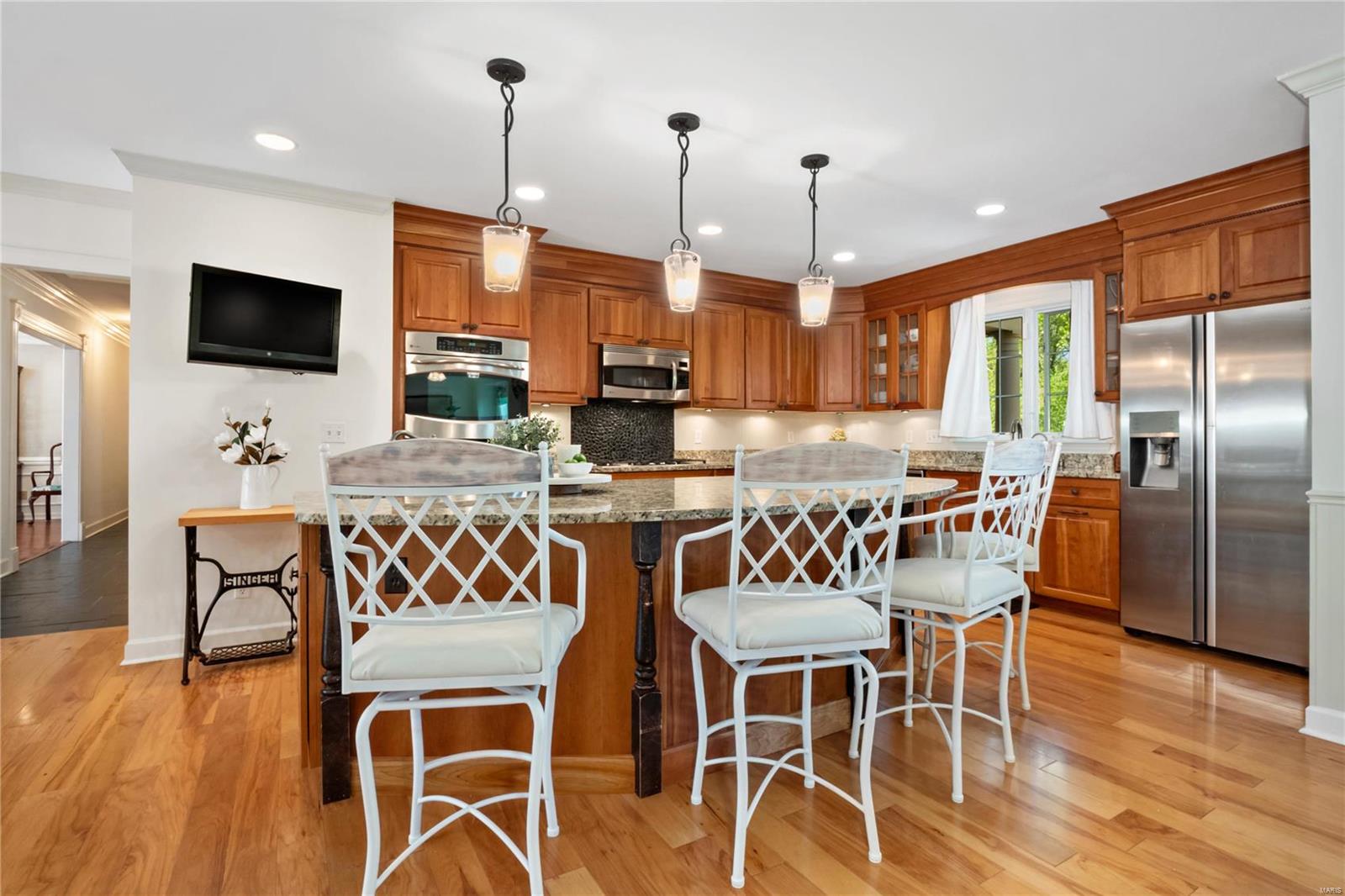 2416 White Stable Road St. Louis, MO 63141 - Photo 7 of 59