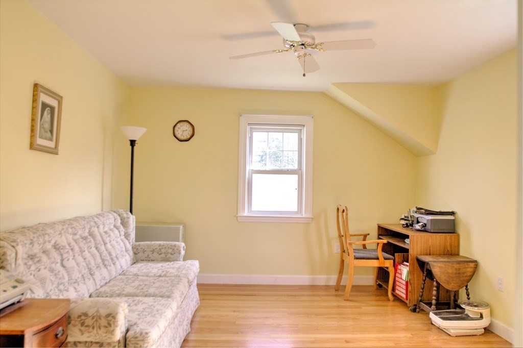 83 Park Road Chelmsford, MA 01824 - Photo 27 of 40 Gallery Image 27