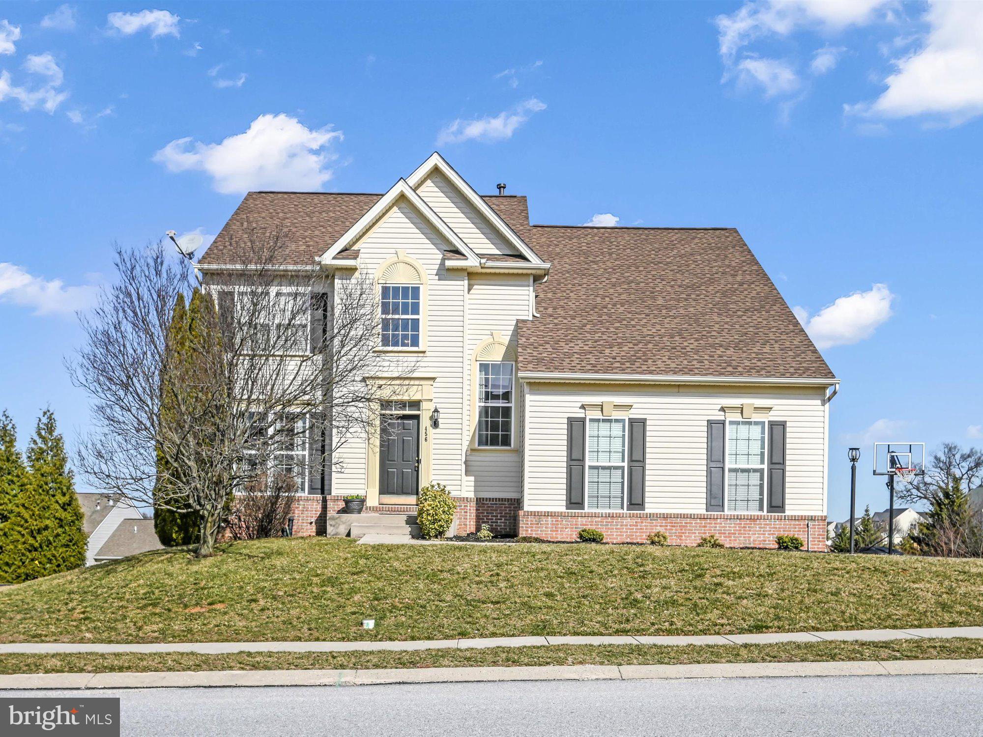 456 Countryside Road Seven Valleys, PA 17360 - Photo 2 of 27 Gallery Image 2