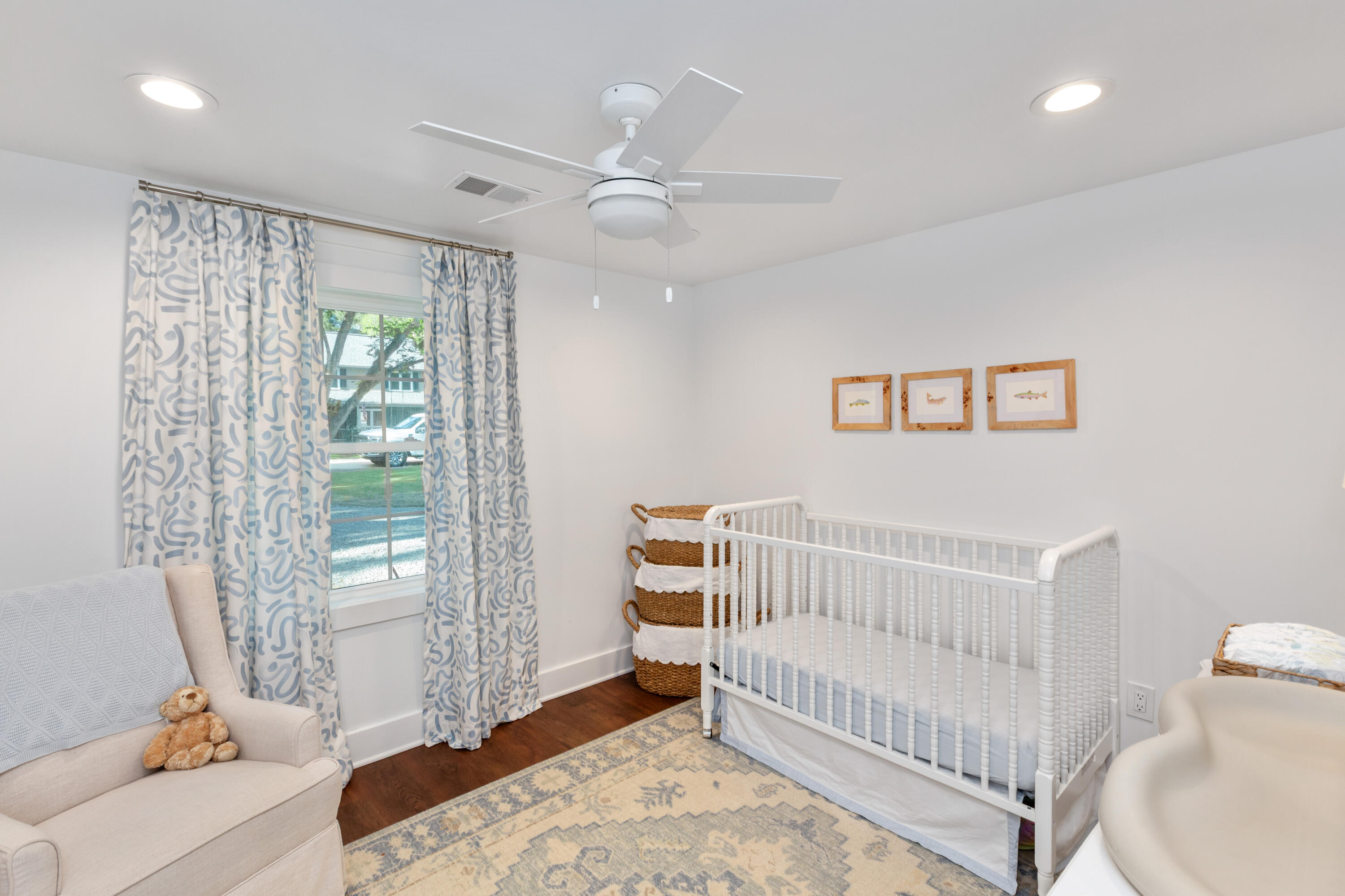 1135 Cottage Road Charleston, SC 29412 - Photo 27 of 54 1135 Cottage Rd_Brett Martin Photography