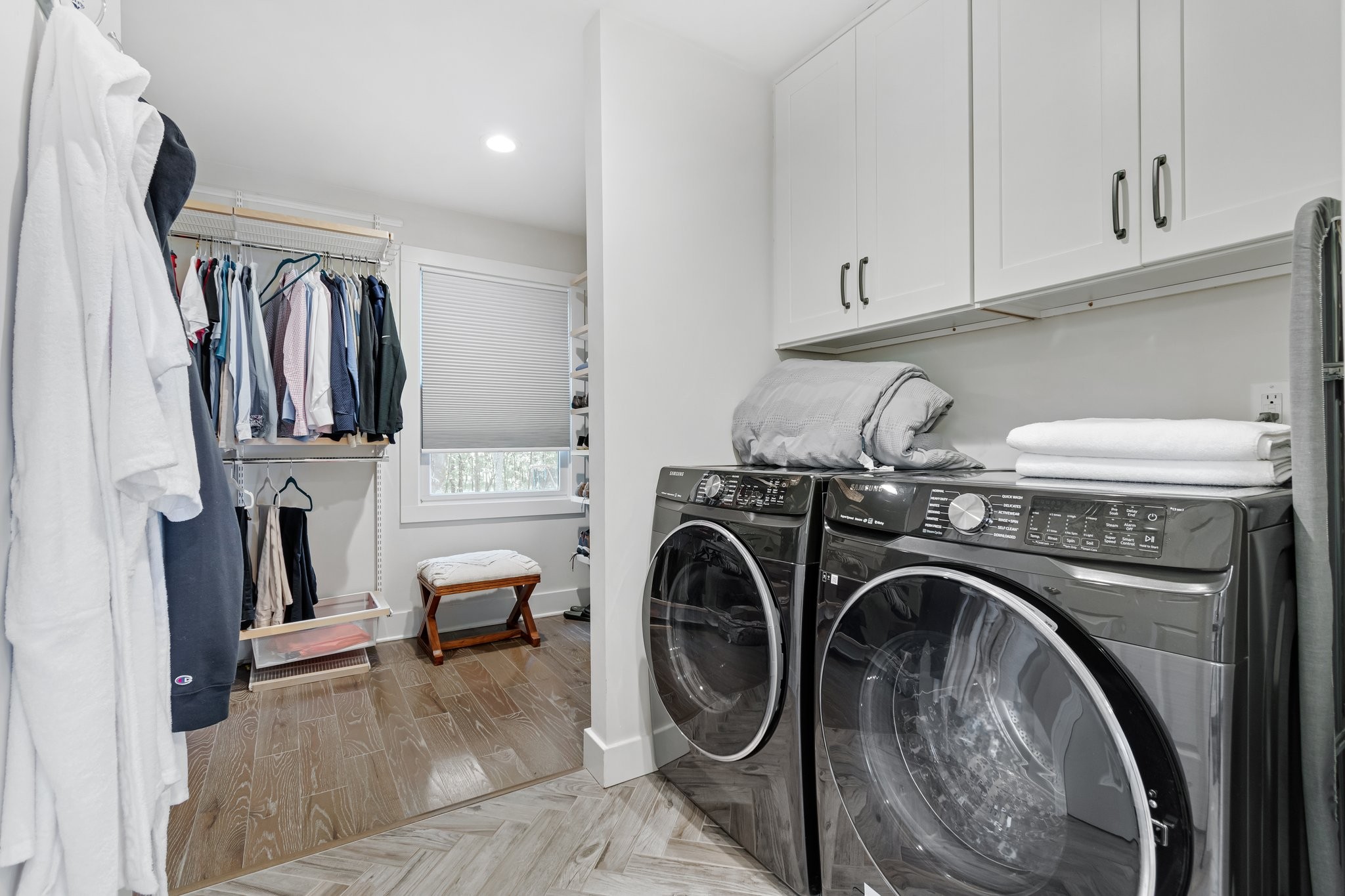 183 Lancaster Drive Franklin, TN 37064 - Photo 22 of 39 a utility room with dryer and washer