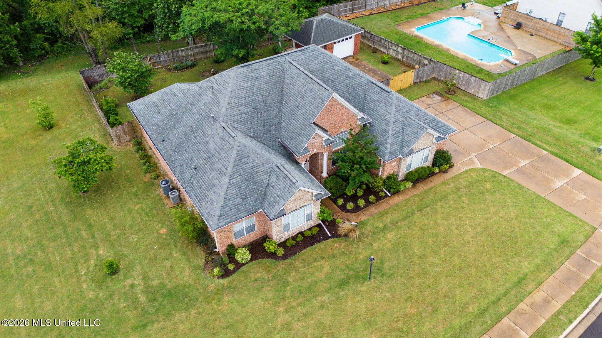 704 Shadow View Drive Hernando, MS 38632 - Photo 44 of 49 Ariel view!