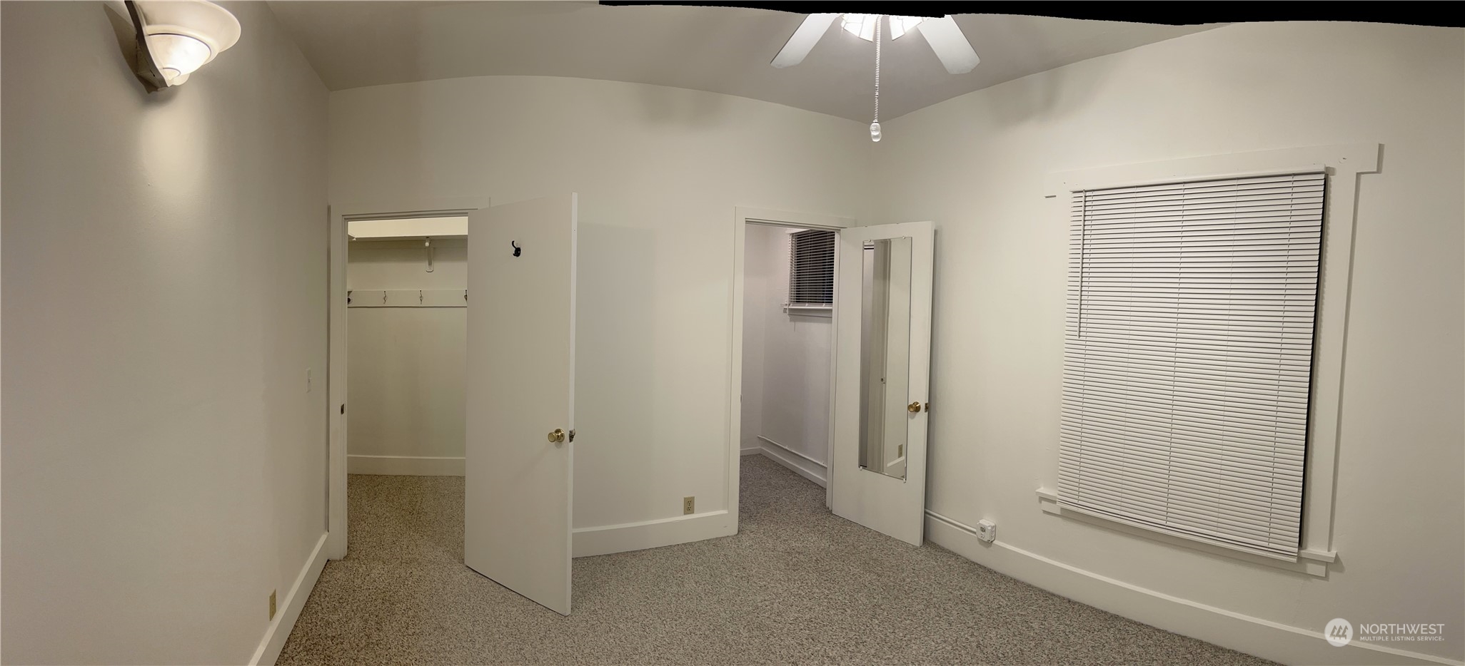 2515 Belvidere Avenue Southwest Seattle, WA 98126 - Photo 29 of 39 an empty room with a bathroom