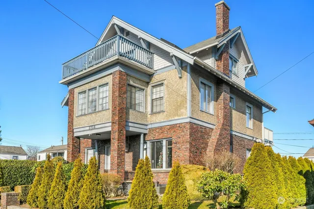 $4,600,000 | 2515 Belvidere Avenue Southwest, Seattle, WA 98126