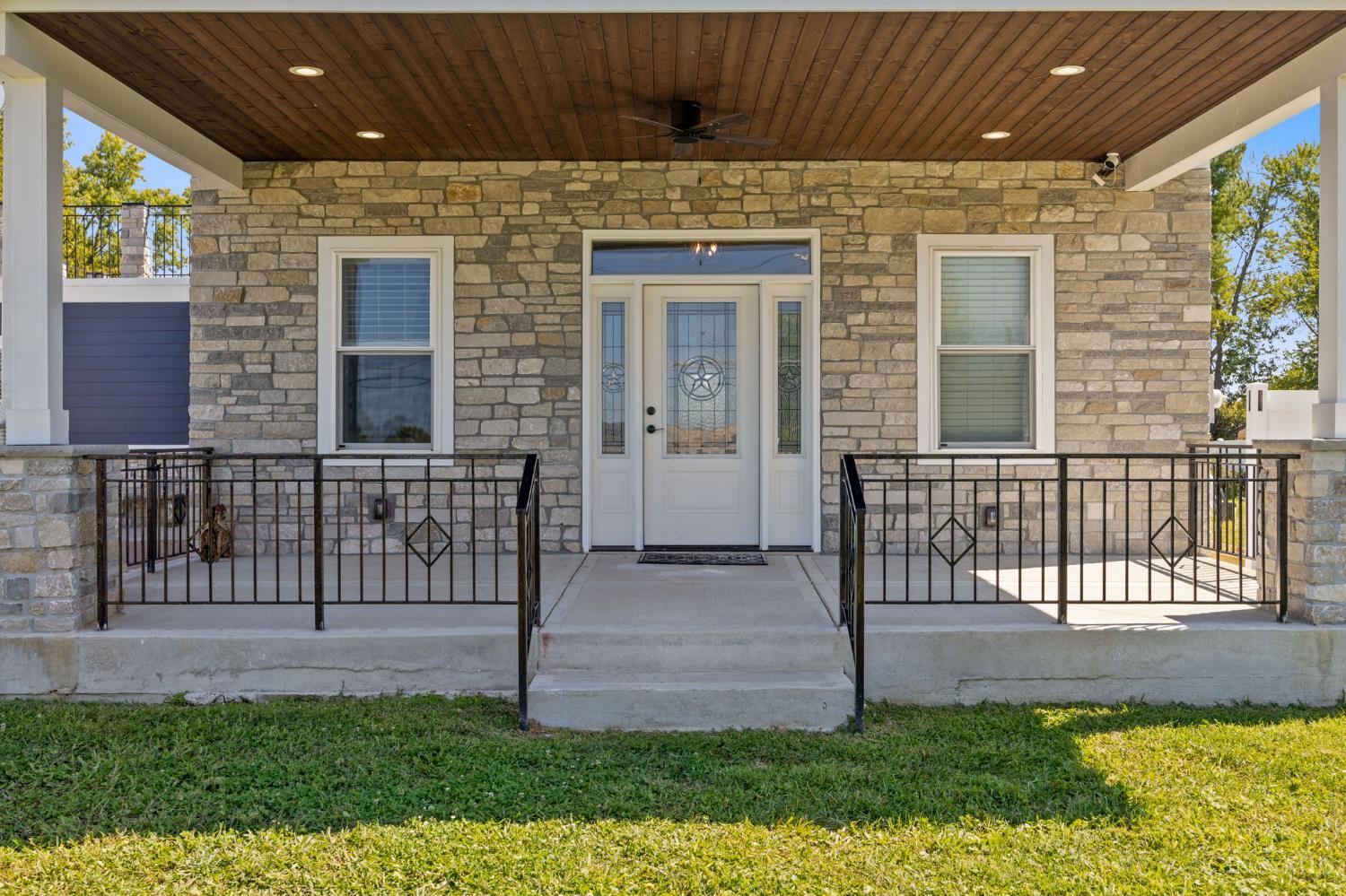 10762 Pippin Road Cincinnati, OH 45231 - Photo 4 of 51 Gallery Image 4