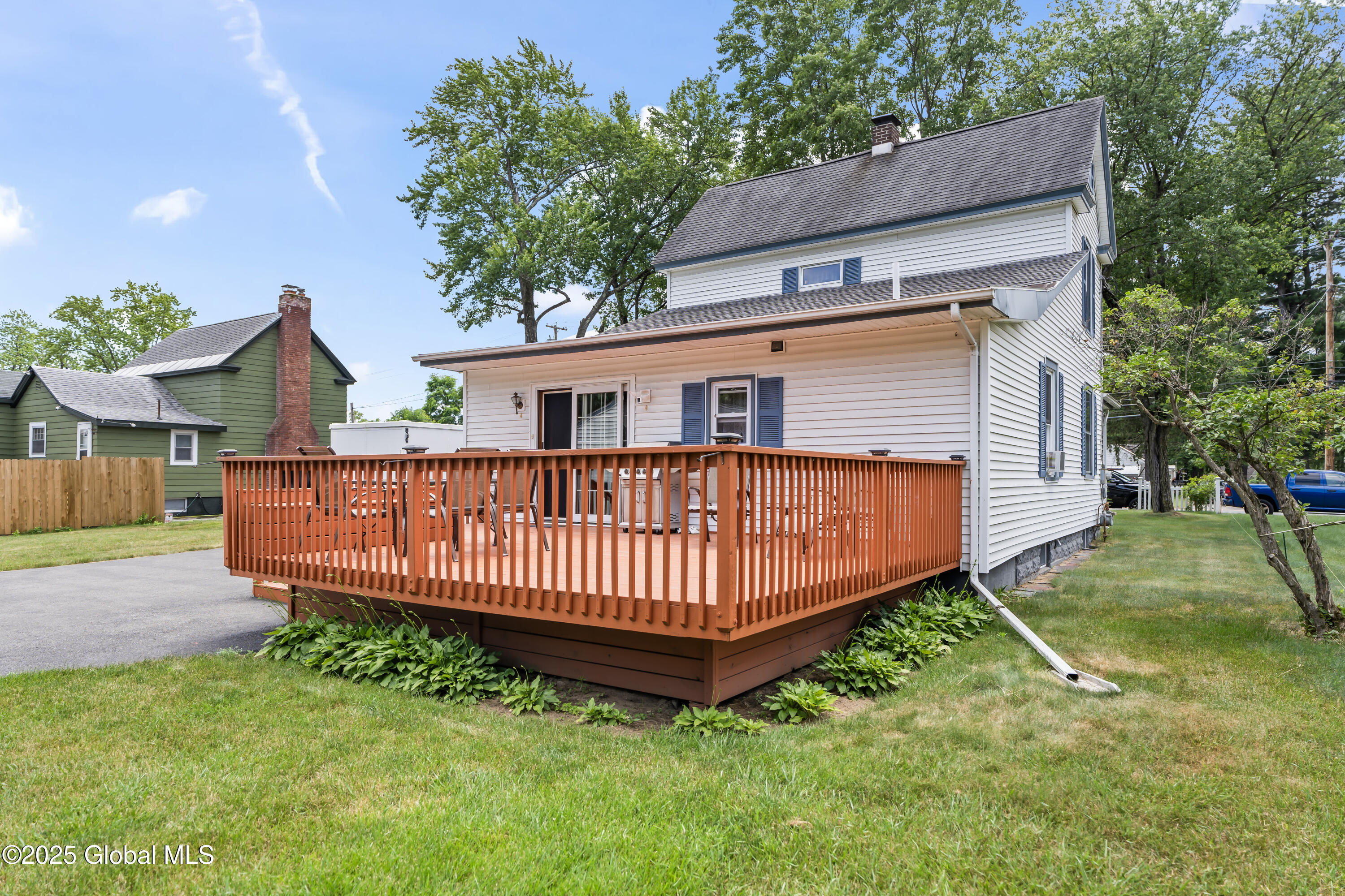 2353 Curry Road Rotterdam, NY 12303 - Photo 26 of 43 25