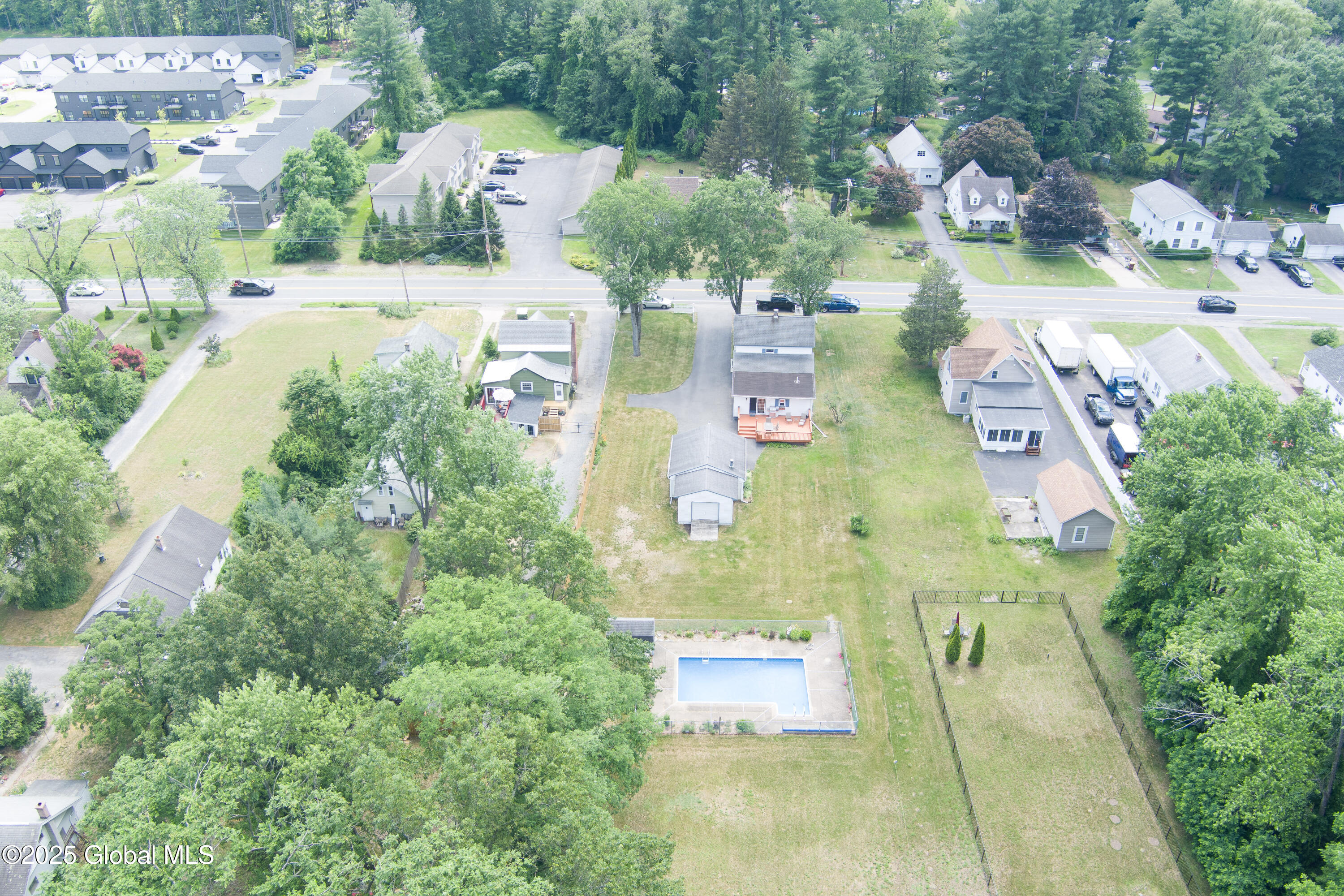 2353 Curry Road Rotterdam, NY 12303 - Photo 43 of 43 42
