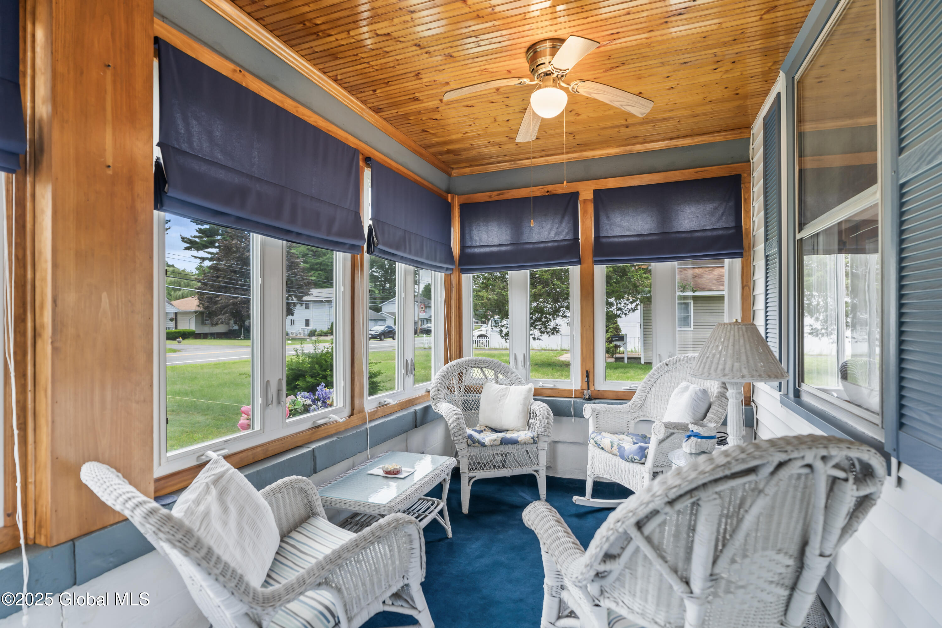 2353 Curry Road Rotterdam, NY 12303 - Photo 6 of 43 6